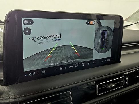 Used 2026 Lincoln Aviator AWD image 18