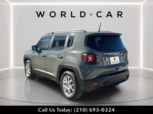 Used 2019 Jeep Renegade Latitude image 5