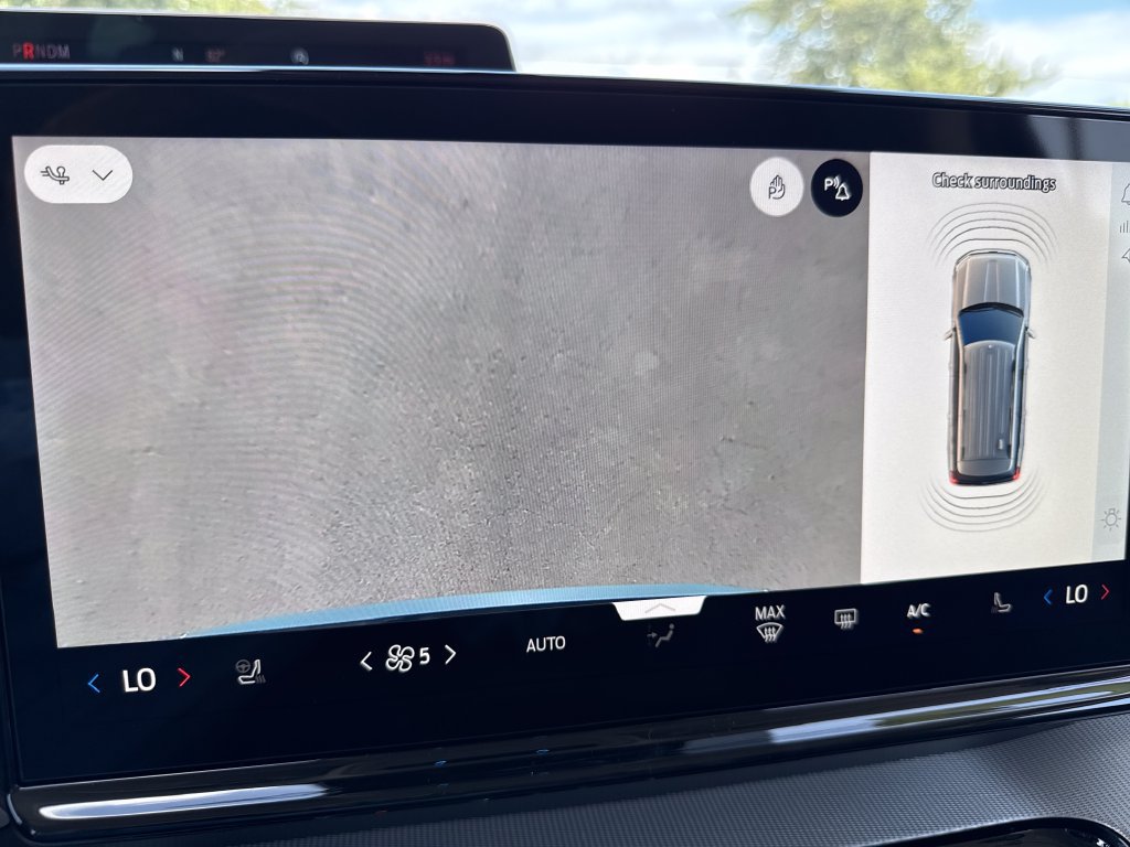 New 2027 Ford Expedition Max Active RWD image 25