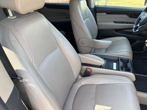 Used 2018 Honda Odyssey Elite image 62