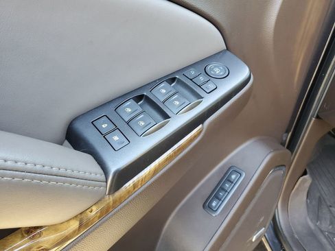 Used 2016 GMC Yukon Denali w/ Open Road Package image 15