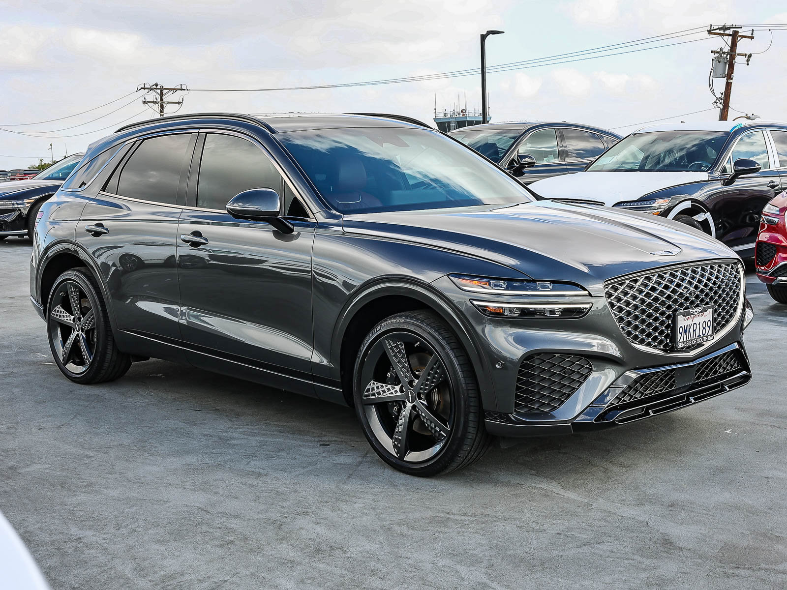 Used 2024 Genesis GV70 3.5T Sport w/ Sport Advanced Package AWD/4WD image 3