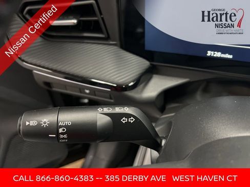 Certified 2025 Nissan Kicks SR image 48