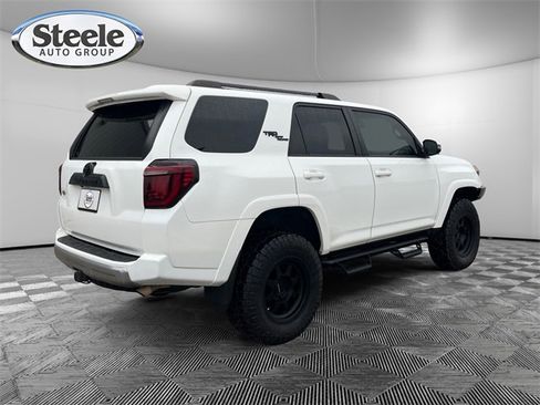 Used 2021 Toyota 4Runner TRD Off-Road Premium image 5