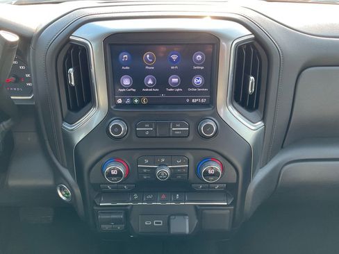 Used 2021 Chevrolet Silverado 2500 LT w/ Convenience Package image 12