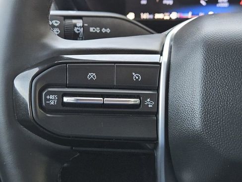 Used 2024 Chevrolet Colorado ZR2 w/ ZR2 Bison Edition image 24