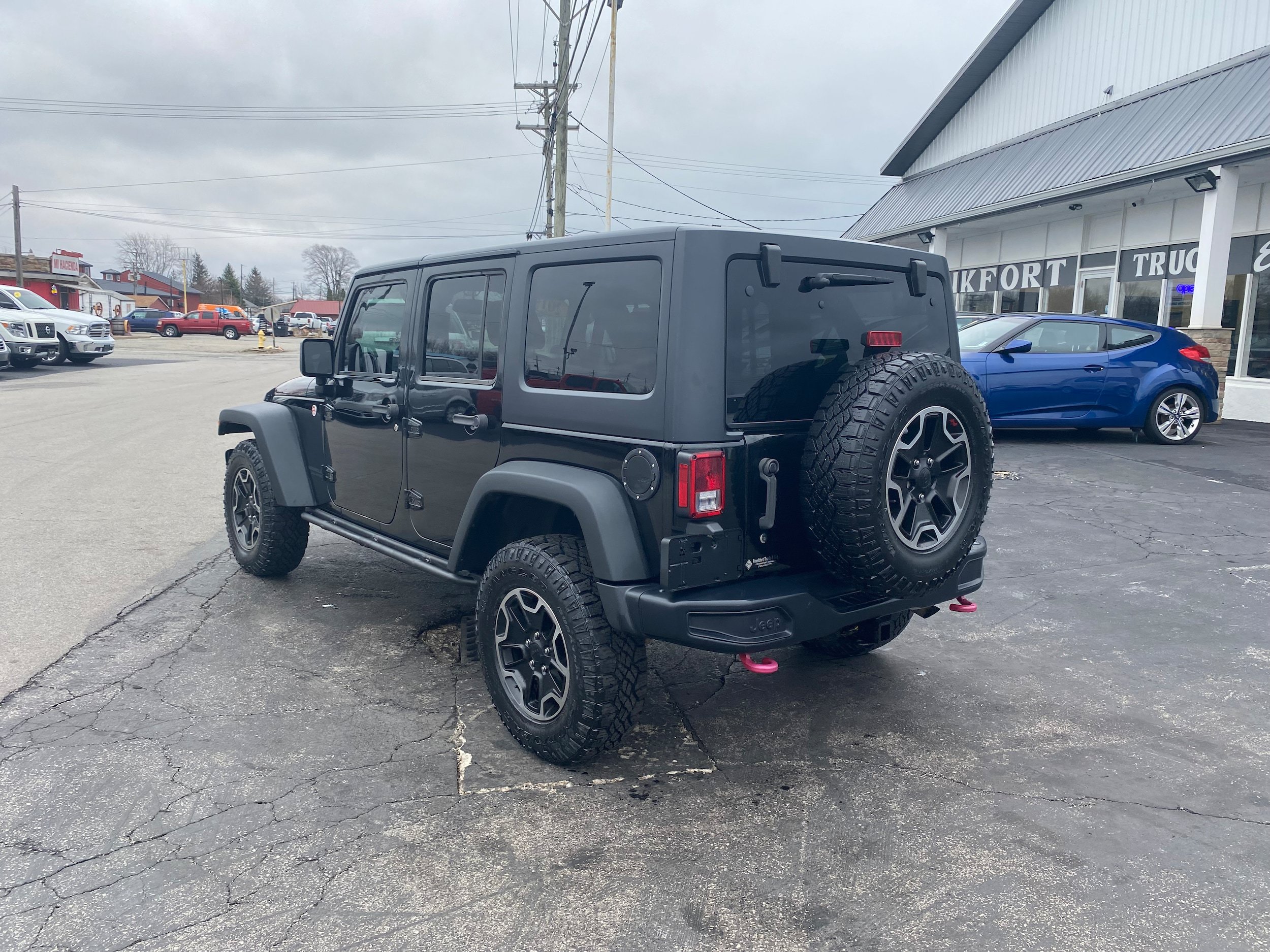 Used 2014 Jeep Wrangler Unlimited Rubicon AWD/4WD image 7