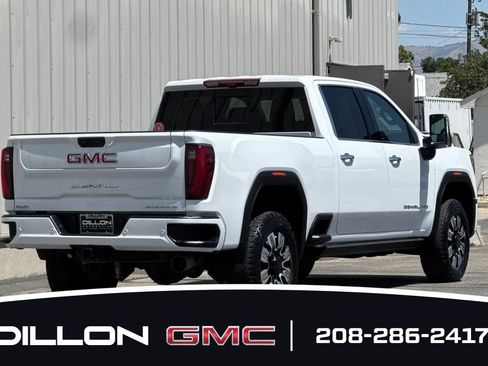 Used 2025 GMC Sierra 2500 Denali w/ Max Trailering Package AWD/4WD image 4