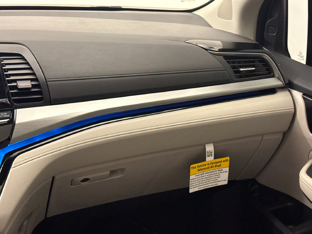 New 2027 Honda Odyssey Touring image 16