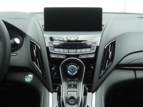 Used 2026 Acura RDX SH-AWD image 14