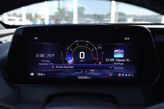 Used 2024 Chevrolet Traverse LT FWD image 12