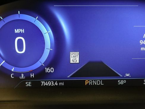 Used 2022 Ford Explorer King Ranch image 41