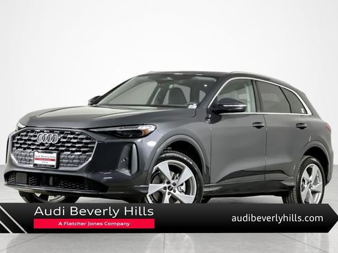 Used 2025 Audi Q5 Premium Plus w/ Premium Plus AWD/4WD image 1