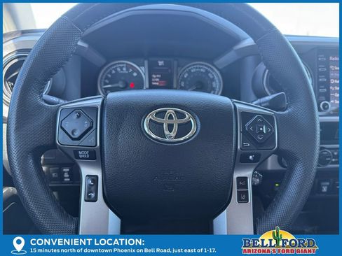 Used 2021 Toyota Tacoma SR5 w/ Trail Edition image 29
