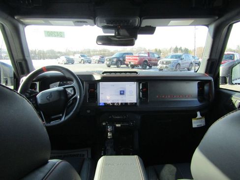 New 2025 Ford Bronco Raptor image 17