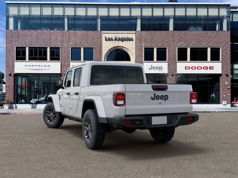 New 2026 Jeep Gladiator Sport image 3