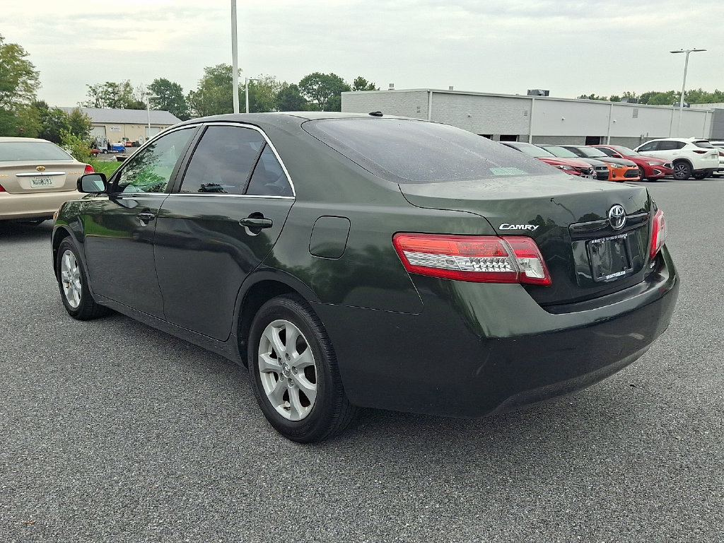 Used 2011 Toyota Camry LE w/ LE Extra-Value Pkg FWD image 7