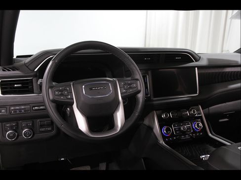 Used 2024 GMC Yukon Denali w/ Max Trailering Package AWD/4WD image 7