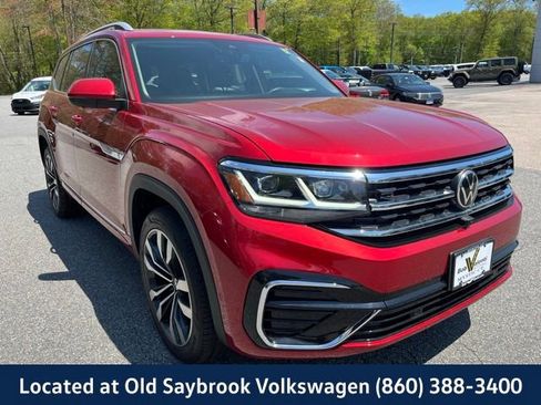 Used 2022 Volkswagen Atlas SEL Premium image 4