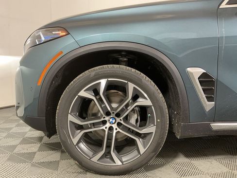 New 2026 BMW X5 sDrive40i image 9