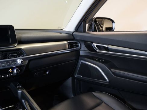 Used 2022 Kia Telluride S FWD image 14