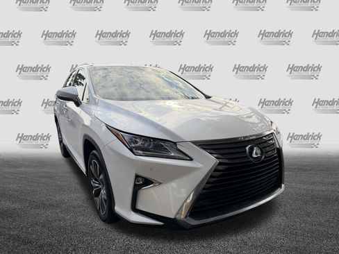 Used 2017 Lexus RX 350 FWD w/ Premium Package image 2