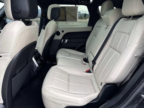 Used 2022 Land Rover Range Rover Sport HSE Silver Edition image 13