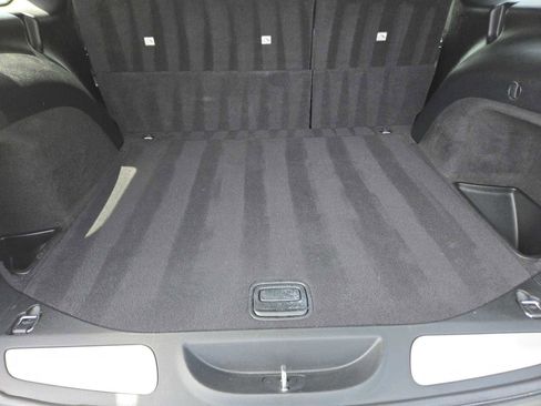 Used 2018 Jeep Grand Cherokee Limited AWD/4WD image 30