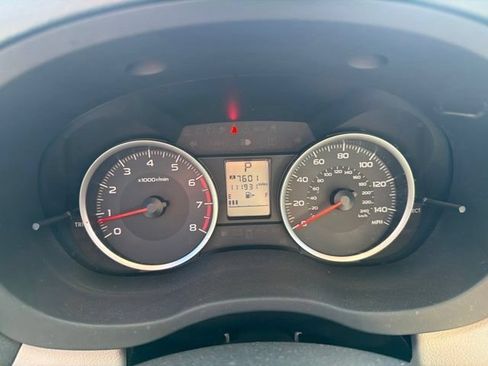 Used 2017 Subaru Forester 2.5i Premium w/ All-Weather Package AWD/4WD image 17