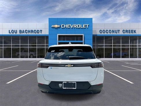 New 2026 Chevrolet Equinox EV LT image 7