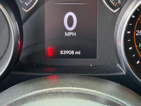 Used 2019 Jeep Wrangler Unlimited Sport S AWD/4WD image 19