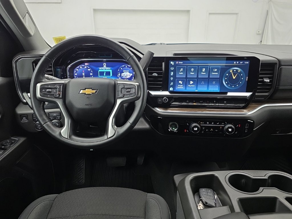 Used 2024 Chevrolet Silverado 1500 LT AWD/4WD image 17