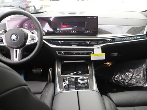 New 2026 BMW X5 M60i image 29