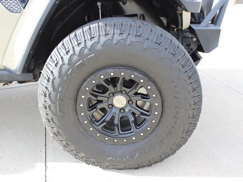 Used 2020 Jeep Gladiator Rubicon image 43