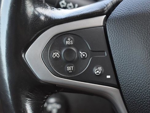 Used 2019 Chevrolet Colorado ZR2 w/ ZR2 Midnight Special Edition image 6