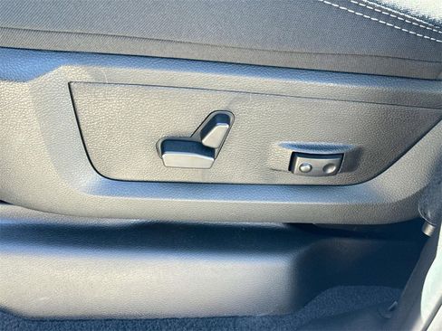 New 2025 RAM 2500 Big Horn image 22