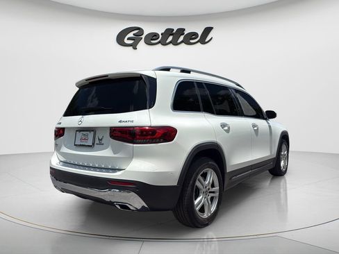 Used 2022 Mercedes-Benz GLB 250 4MATIC image 4
