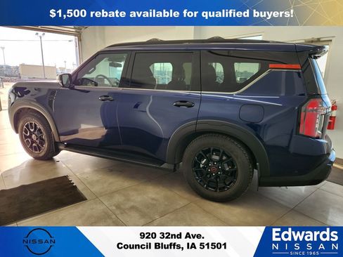 New 2026 Nissan Armada PRO-4X w/ Captain's Chari Seat Package AWD/4WD image 5