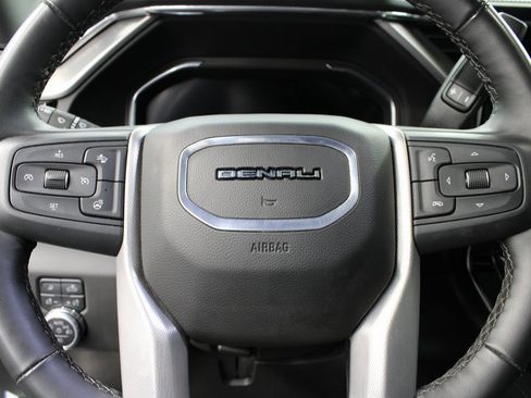 Used 2025 GMC Sierra 2500 Denali image 62