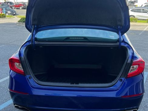 Used 2022 Honda Accord Sport image 7