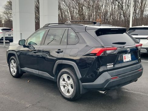 Certified 2021 Toyota RAV4 XLE image 4