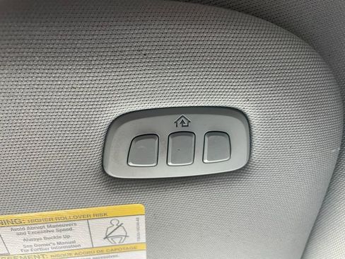 Used 2022 Ford F150 Lariat w/ Equipment Group 502A High image 57