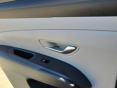 Used 2025 Hyundai Tucson SEL FWD image 24