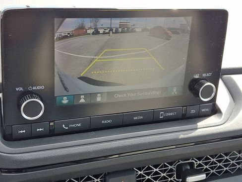 Certified 2023 Honda Accord EX image 19