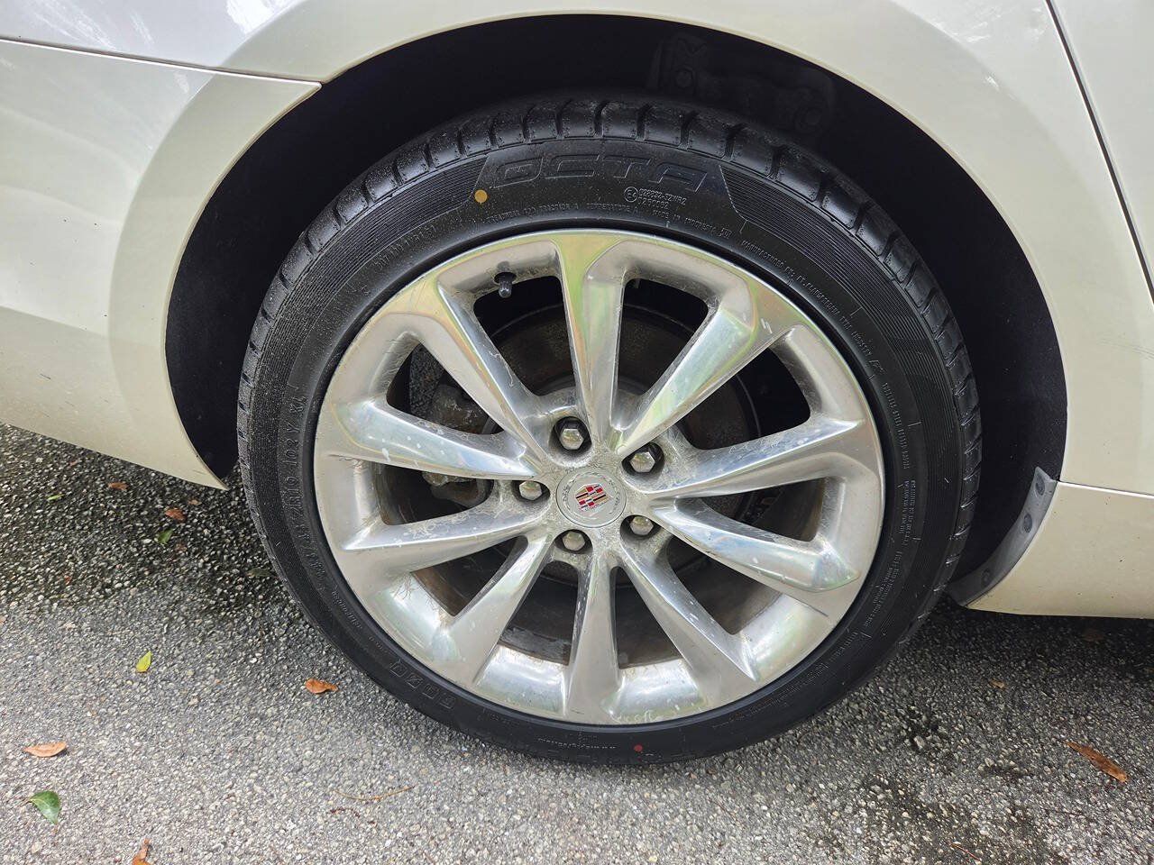 Used 2014 Cadillac XTS Luxury FWD image 15