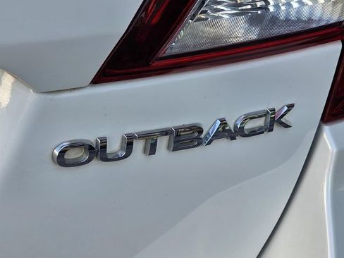 Used 2019 Subaru Outback 2.5i Limited w/ Popular Package #2 AWD/4WD image 32