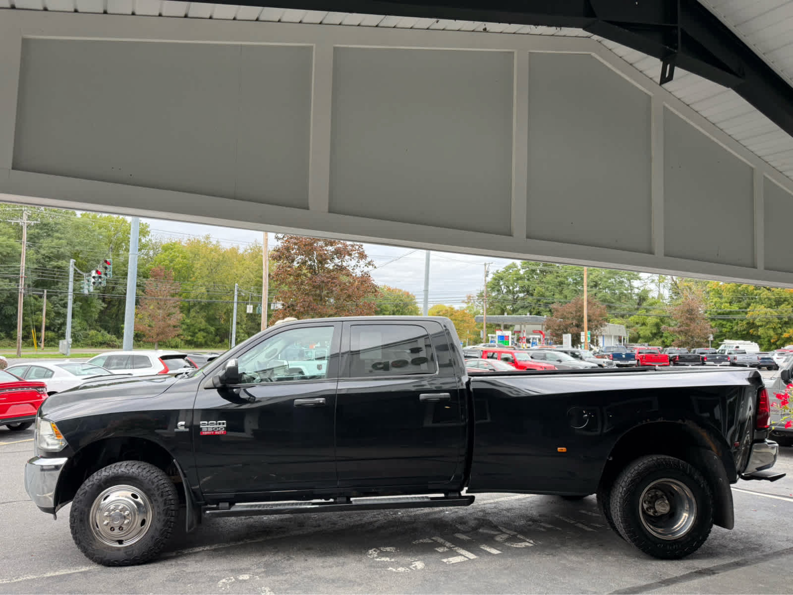 Used 2012 RAM 3500 ST w/ Max Tow Pkg AWD/4WD image 7