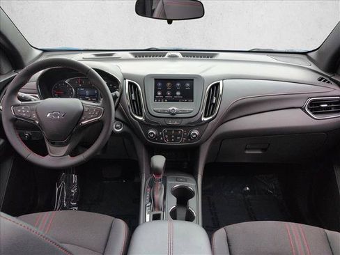 Used 2024 Chevrolet Equinox RS FWD image 17