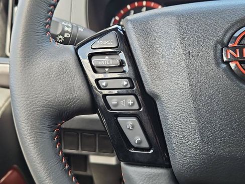 Certified 2025 Nissan Frontier Pro-X RWD image 25