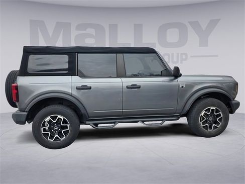 Used 2022 Ford Bronco Big Bend image 3